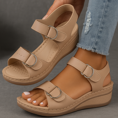 CELINE™ - Ortopediska sandaler med kilklack